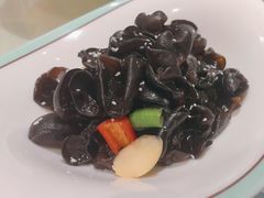 -松沪名灶·豆浆鱼头·新上海菜(飞航吾悦广场店)