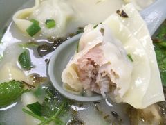 -顶巧鸡汤馄饨(虹口总店)