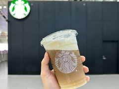 -星巴克(广州南站A18检票口楼上)