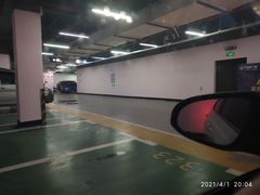 -周浦万达广场-地下停车场