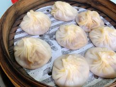 蟹黄汤包-食惠里小笼包面馆(越秀店)