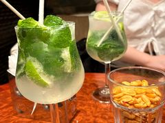 -上海锦江汤臣洲际大酒店柒酒廊