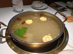 牛骨清汤锅-牛人日志·鲜牛肉骨汤火锅(万科里瑧店)