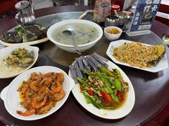 -岛中岛·海鲜大排档·万宁老字号(东澳店)