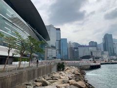 -香港回归祖国纪念碑