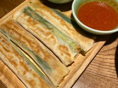 葱包烩儿-弄堂里·寻味杭州(湖滨银泰in77C区店)