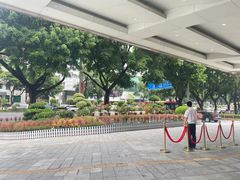 -广东大厦酒店(广州北京路步行街纪念堂地铁站店)