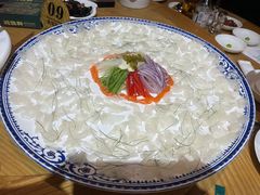 捞起鱼生-德胜轩正宗顺德菜(宝安沙井会展中心店)