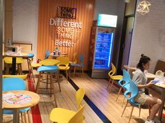 用餐区-DQ·蛋糕·冰淇淋(印象城店)