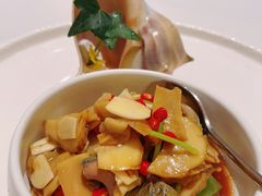 -醉辉皇上海之巅(上海中心大厦店)