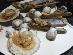 -马路边上·小海鲜烧烤(八一路店)