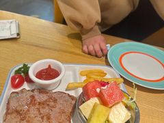 -菲滋意式休闲餐厅(北仑银泰城店)