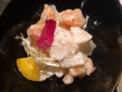 -穹六人间 people 6(岳阳路店)