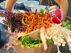 -芸山季·云南野生菌火锅(人民广场来福士店)