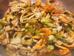 -七欣天香辣蟹火锅(上海银亿滨江店)