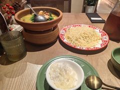 -耶里夏丽·丝路国际·新疆餐厅(浦东区东方路店)