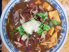 卤煮火烧-门框胡同百年卤煮(新街口店)