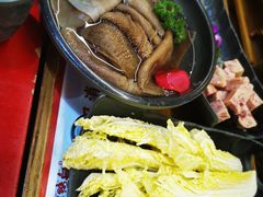 -谭鸭血老火锅(七宝万科广场店)