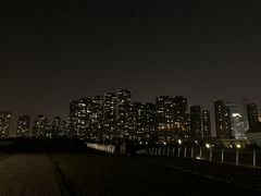 -南京眼步行桥