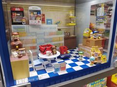 -泡泡玛特POPMART(蓝色港湾店)