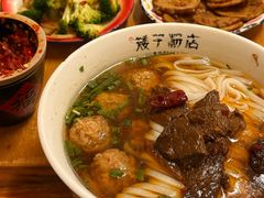 -矮子粉店1985·长沙米粉(湘春路店)