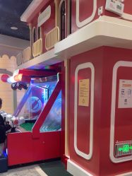 -奈尔宝·儿童乐园·亲子餐厅(华采天地店)