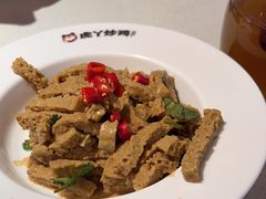 -虎丫炒鸡(郑州高新万科店)