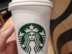 -星巴克(上海虹桥新天地二店)