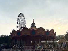 -蓝精灵乐园·世茂精灵之城主题乐园