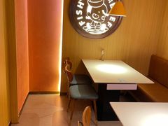 用餐区-小鱼小牛·鱼牛干锅·脆鱼火锅(世欧广场店)