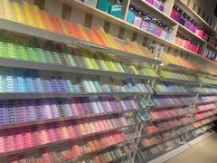 -郑在DIY·潮玩银饰绘画手作(中央大道旗舰店)