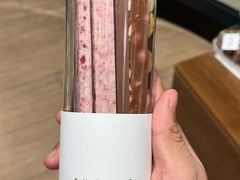 -Laderach 莱德拉(上海环贸iapm店)