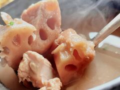 -莲餐厅·湖北菜·潜江小龙虾店(愚园路店)