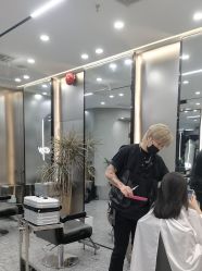 -A&L salon