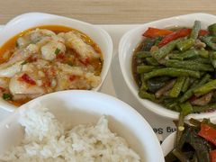 -中国铁路餐饮华东印记南京站主题餐厅