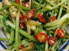 凉拌香菜头-盟重烧烤(东瓜山创始店)