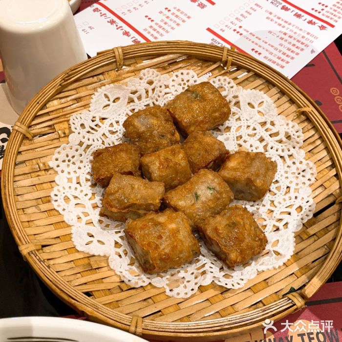 一肴·牛肉粿条(罗湖万象店)手工炸粿肉图片