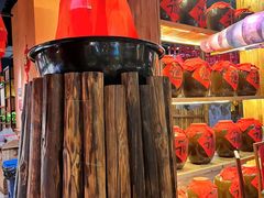 -老滇山寨•云南特色菜•地方菜•民族风情歌舞表演(金碧店)