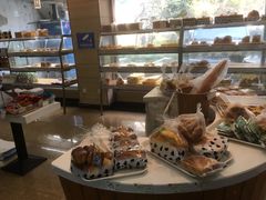 -光明牛奶棚(南泉店)