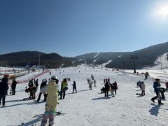 -中旅松花湖滑雪场