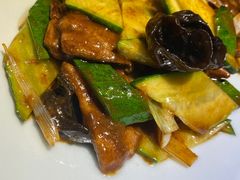-吕氏疙瘩汤·海鲜新鲁菜(凯德mall新都心店)