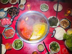 -灥喜锅潮牌火锅制造厂(南村一店)