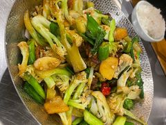 干锅花菜-小团圆灶台鱼·百城头牌菜(千岛湖店)