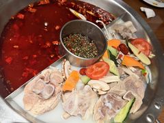 -佬土鹅肠火锅(解放路店)