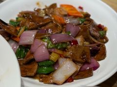-董厨煨汤馆(车站路店)
