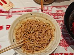 -肥肥虾庄·金牌油焖大虾(汉口城市广场店)