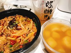 -粉家柳州螺蛳粉(杨宅路店)