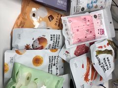 -名创优品(广东省广州琶洲保利广场店)