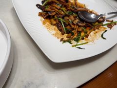 -泓历皇朝酒店(东亭店)