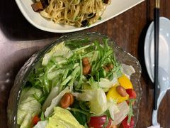 -超越炭火牛蛙火锅鸡(河东店)